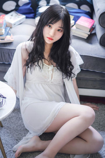 亚洲中文字幕一区二区